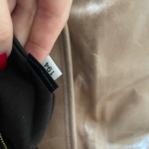 Miu Miu Coffer in Cammeo - Picture 5 of 8